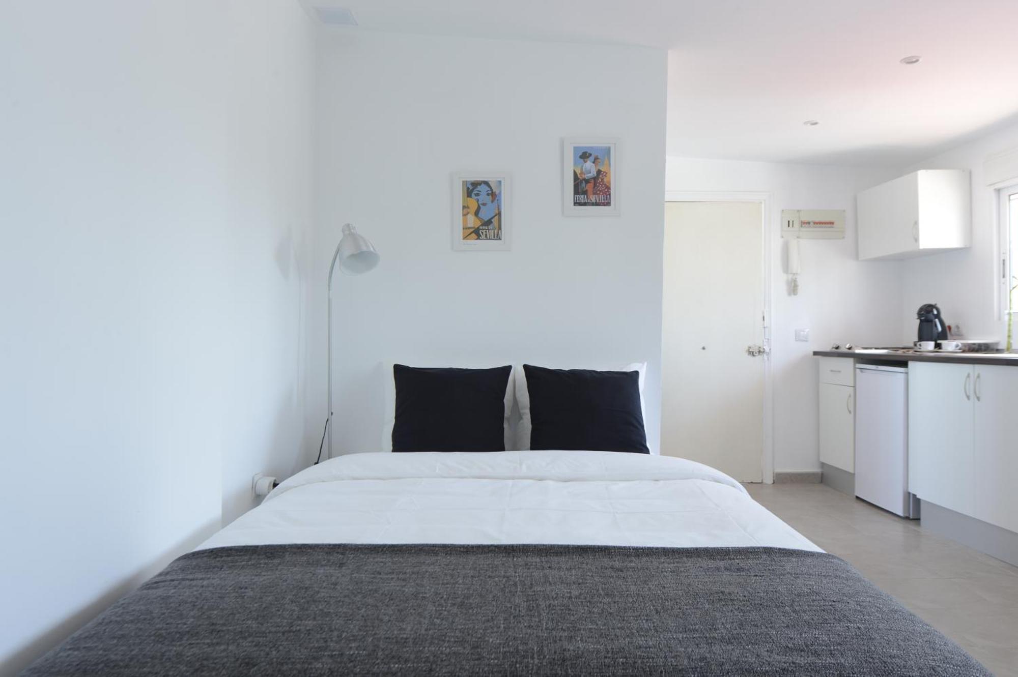 Atico, Studio 300 Meters From Cathedral And Giralda Apartment